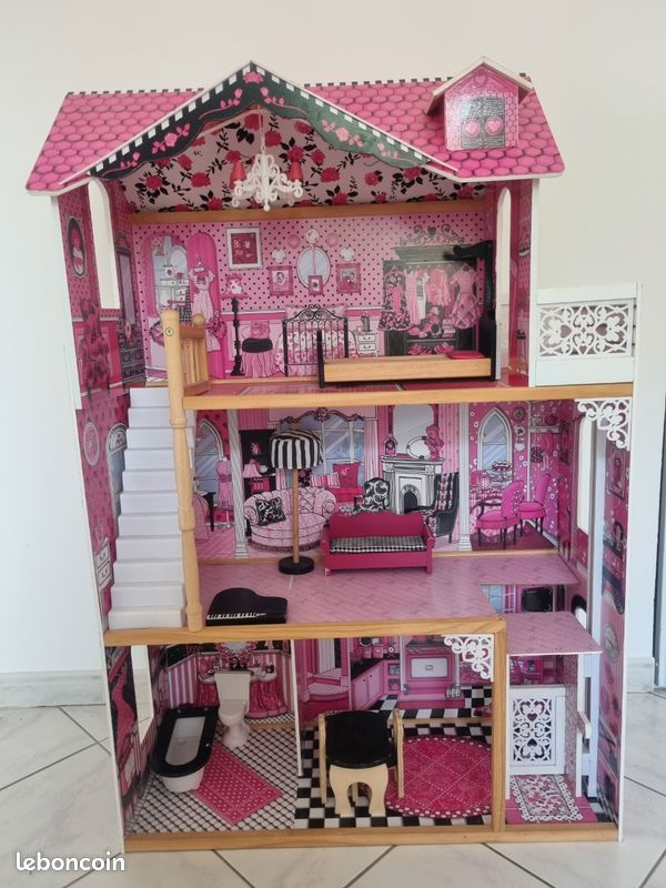 Images de Maison Barbie - Téléchargement gratuit sur eepik