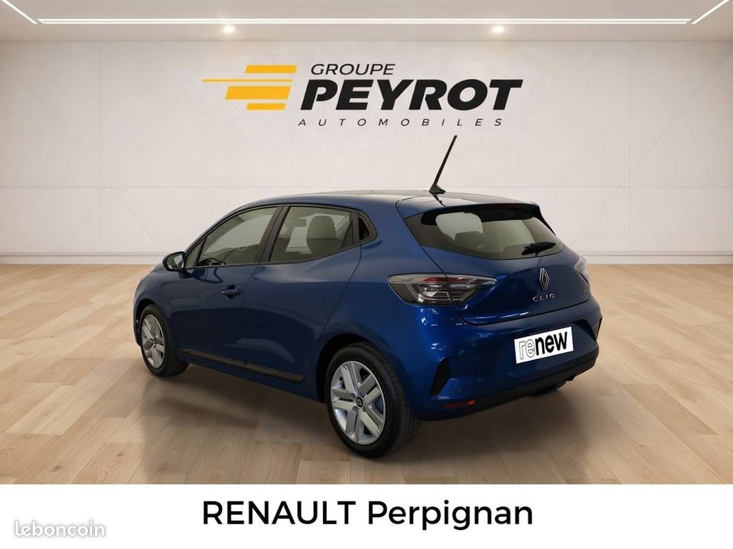 RENAULT Clio E-Tech full hybrid 145 ch GSR2 Evolution (image 7)