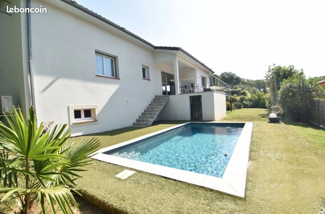Maison 6 pièces 155 m² · à Saint-Clar-de-Rivière · 155 m² · 370 000 €