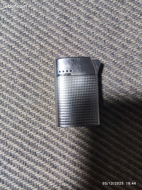 Briquet à Gaz SIM Autriche Luxe - Modèle 1968, état Très Proche Du Neuf (occasion)