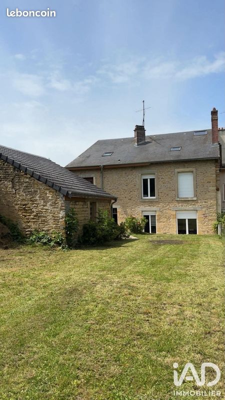 Maison 7 pièces 160 m² · à Remilly-Aillicourt · 160 m² · 226 000 €
