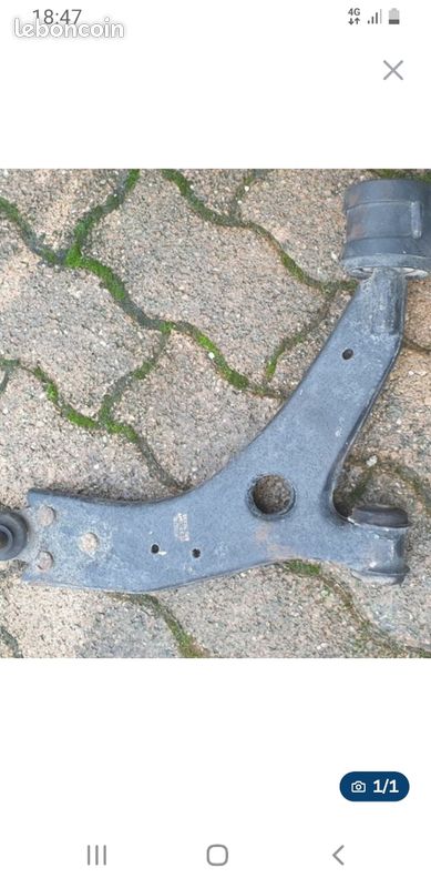 Triangle avant droit ford focus (image 1)