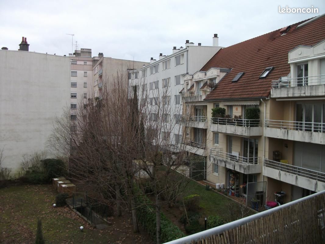 Appartement 4 pièces 81 m² · à Dijon · 81 m² · 920 €