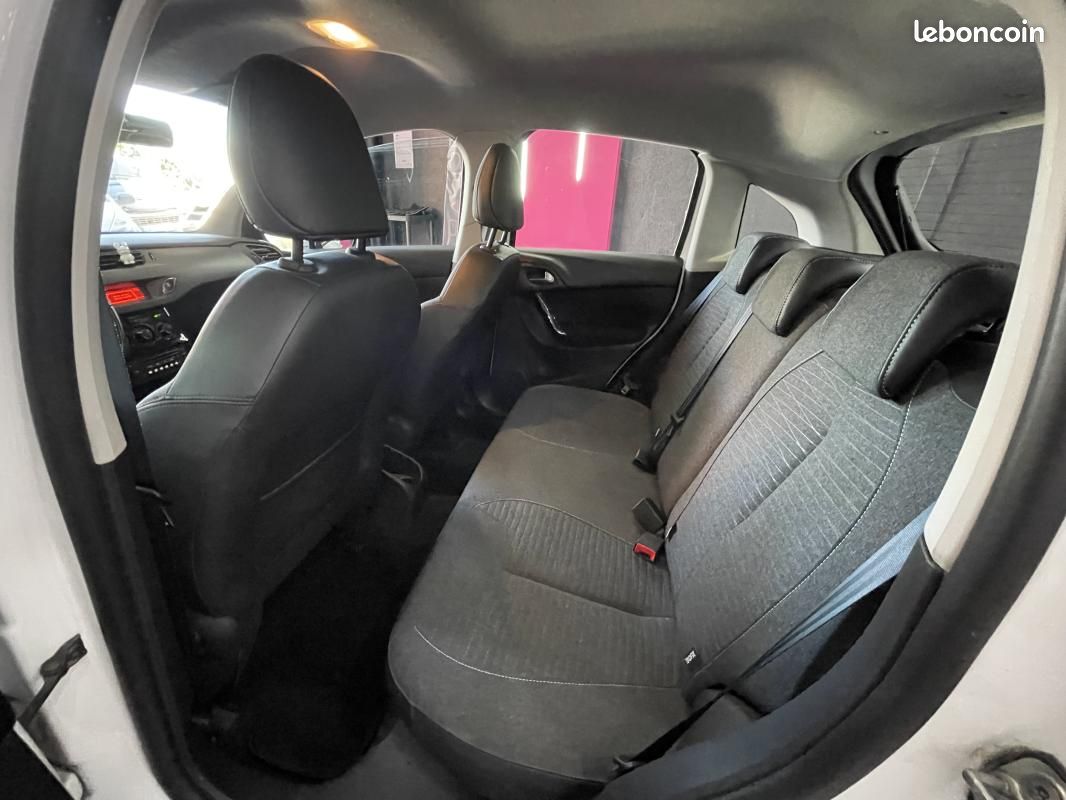 Citroën C3 1.4 HDi 70 CONFORT (image 18)