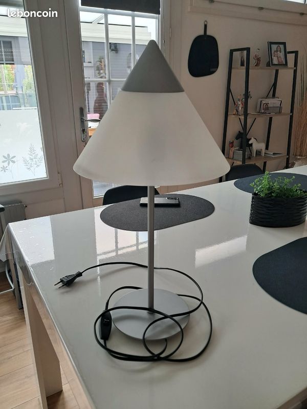 Lampe de chevet (image 1)
