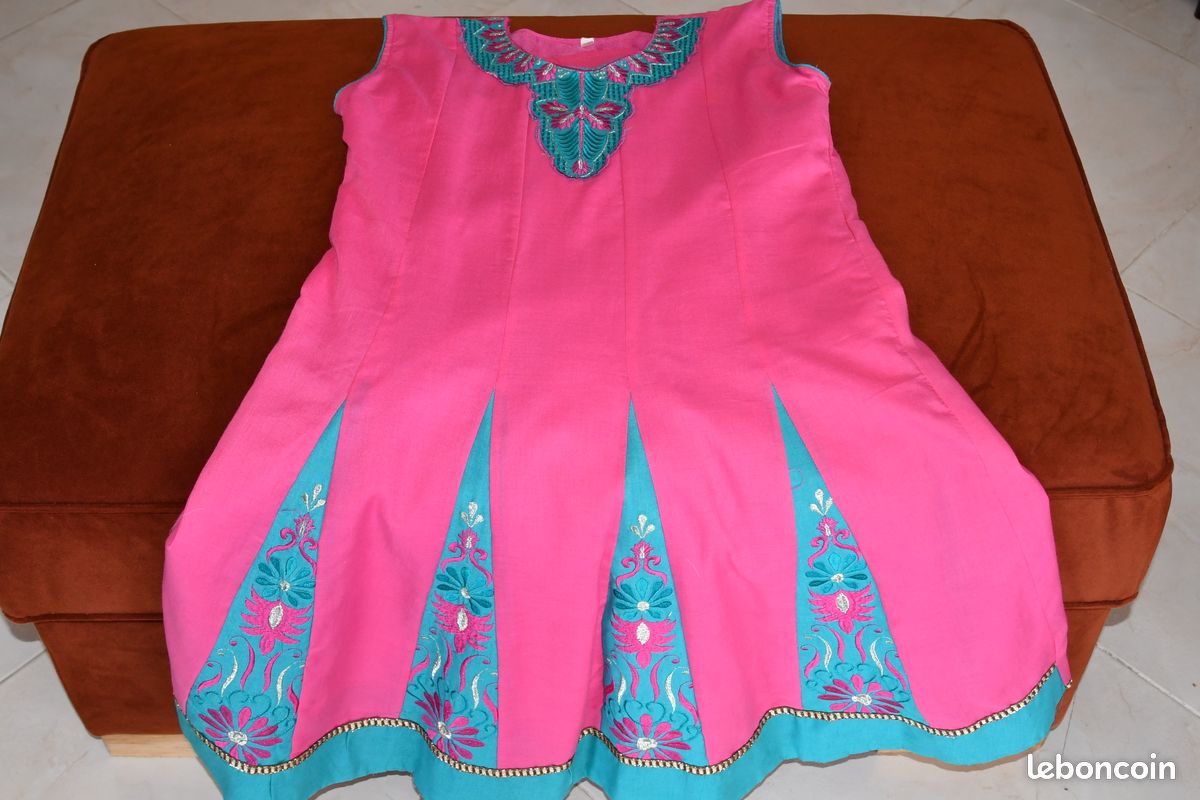 Tenue indienne churidar traditionnel enfant Vêtements