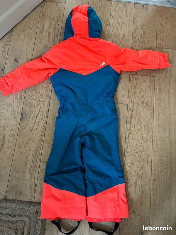 Combinaison de ski taille 6 ans Decathlon sur Gens de Confiance