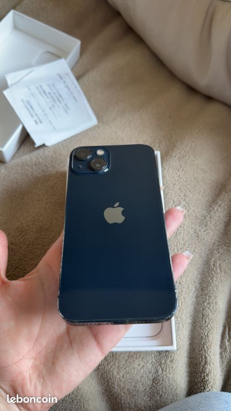 IPhone 13 (image 6)