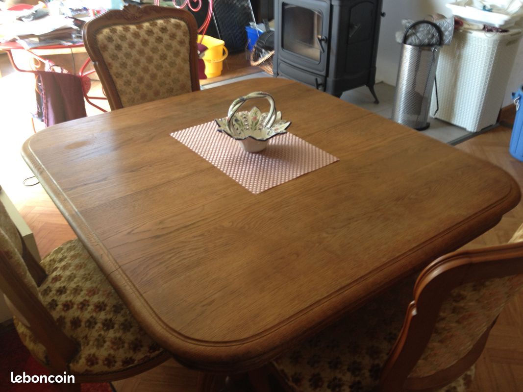 Jolie table de salle à manger (image 4)