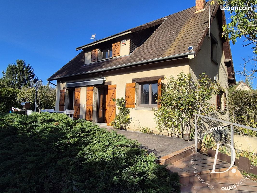 Maison 6 pièces 109 m² · à Pressagny-l'Orgueilleux · 109 m² · 244 000 €