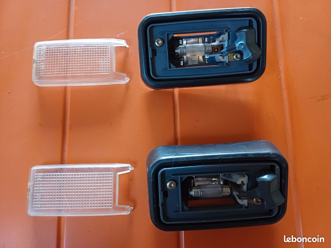 Plafonnier D'occasion Pour Renault Trafic 2 Phase 2 - Réf. 8200439423 - Bon état