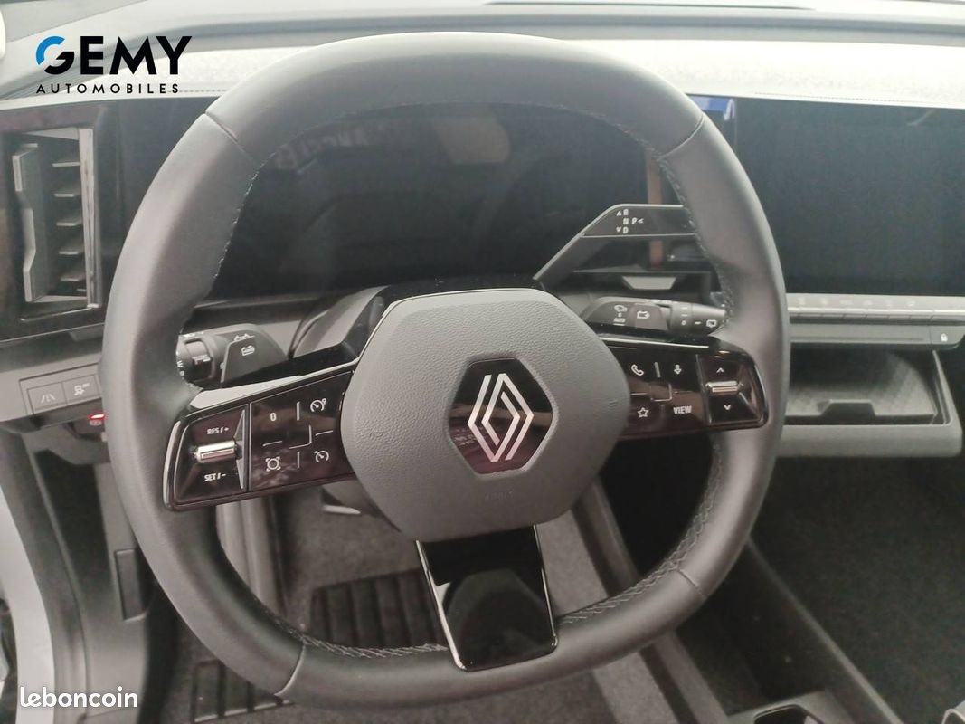 RENAULT Megane E-Tech EV60 220 ch super charge Equilibre (image 13)