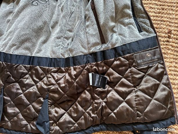 Veste Mountain Horse Laurel Noire – UK Petit (LN017 VV 06) – Neuve Avec Étiquettes