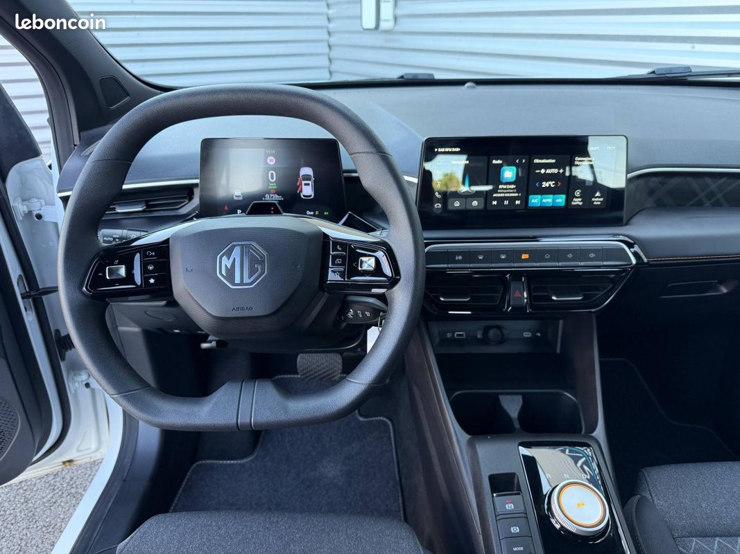 Mg motor MG3 1.5 Hybrid+ 195ch Standard (image 12)