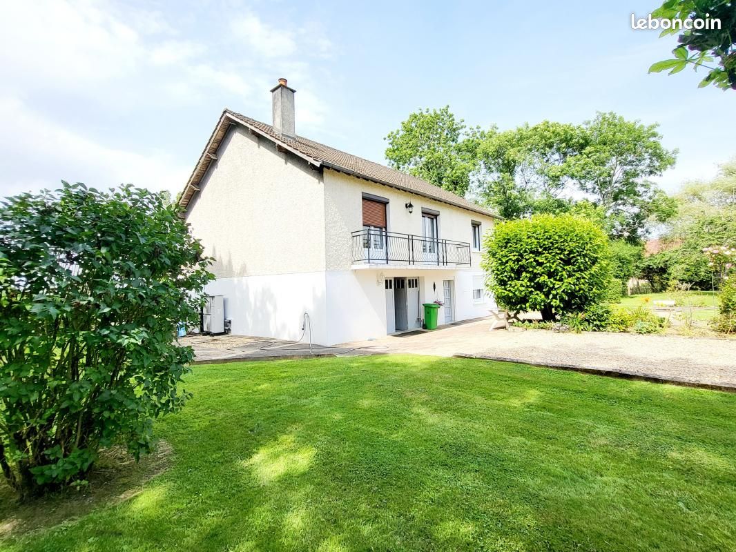 Maison 4 pièces 117 m² · à Aillant-sur-Milleron · 117 m² · 159 000 €