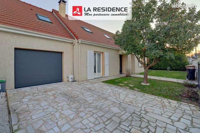 Maison 7 pièces 142 m²