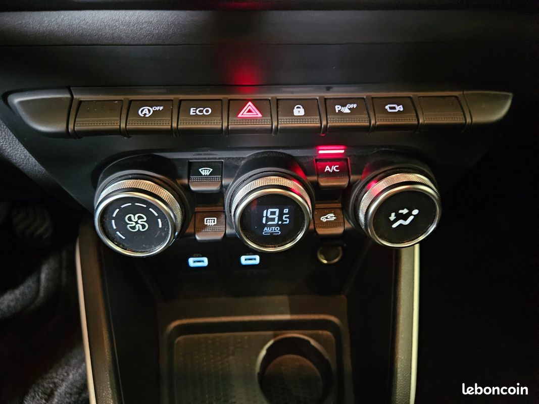 Dacia duster 1.5 bluedci 115 prestige plus 4x2 (image 25)
