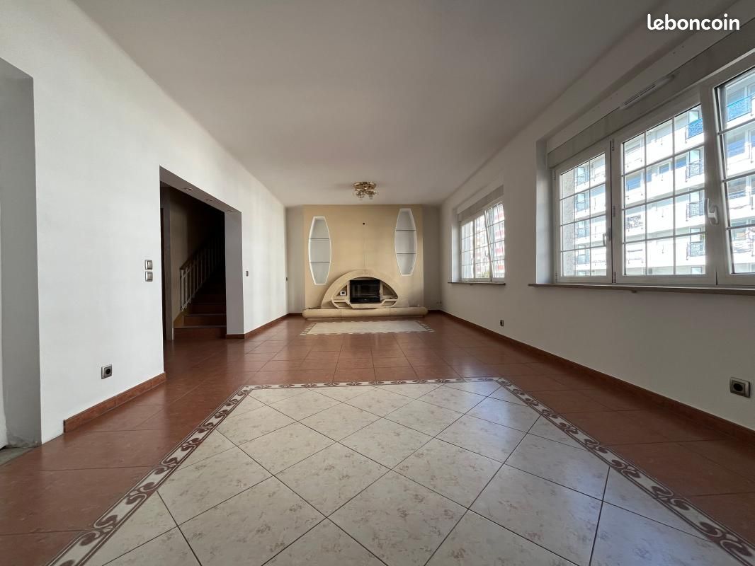 Appartement 4 pièces 171 m² · à Metz · 171 m² · 1 600 €/mois