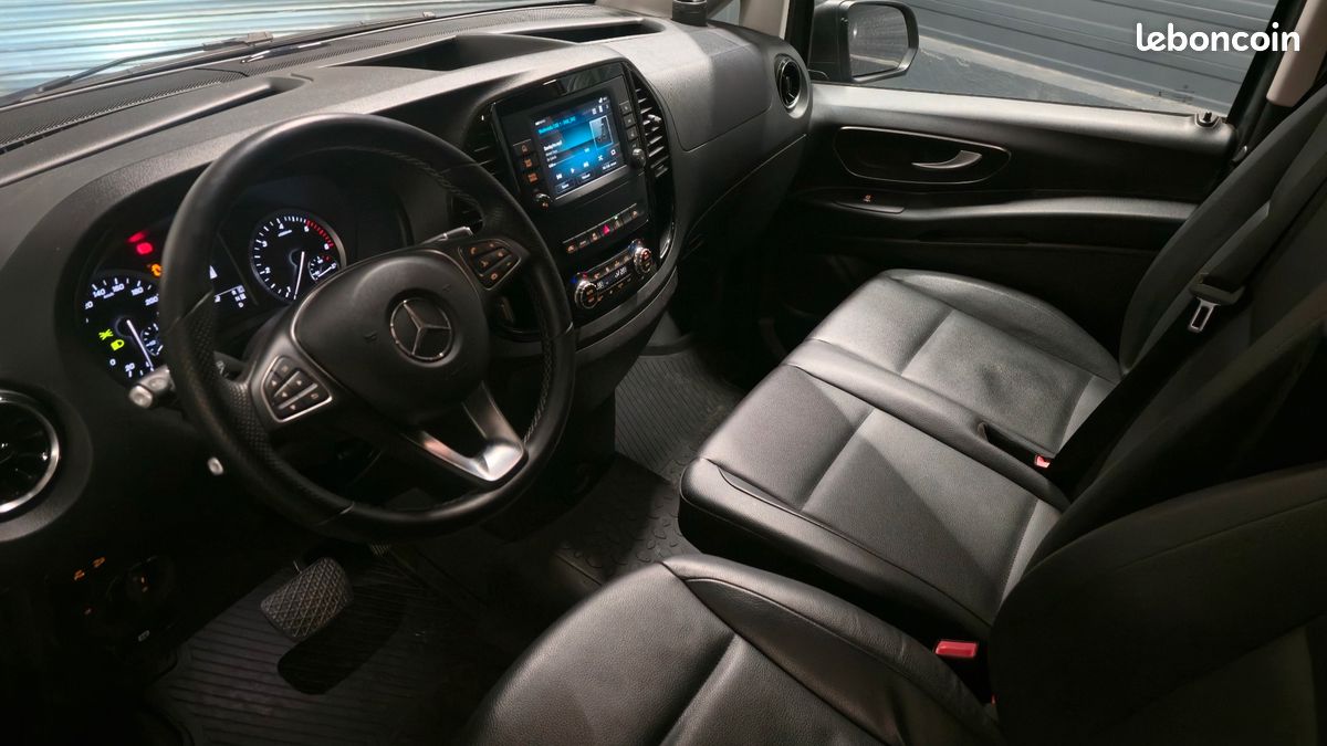 MERCEDES-BENZ VITO TOURER 2.0 119 CDI 190 LONG L2 SELECT 4X4 9G-TRONIC BVa (image 19)