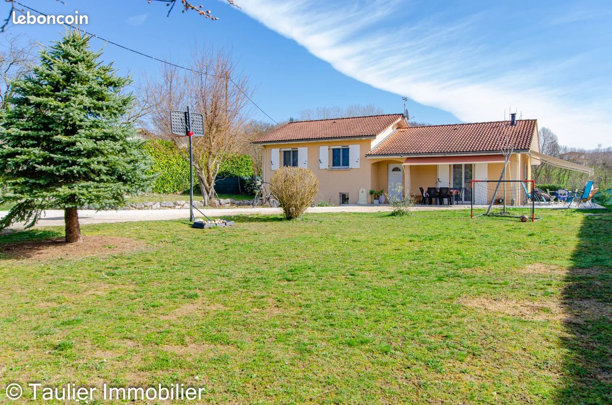 Maison 4 pièces 100 m² · à Chatte · 100 m² · 310 000 €