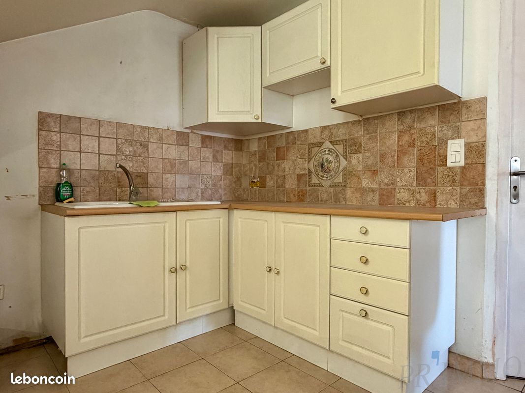 Appartement 1 pièce 44 m² · à Fréjus · 44 m² · 143 000 €