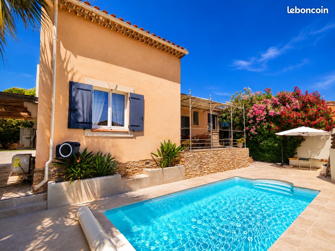 Maison 4 pièces 117 m² · à Saint-Mitre-les-Remparts · 117 m² · 499 000 €