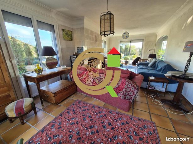 https://img.leboncoin.fr/api/v1/lbcpb1/images/67/9b/d2/679bd2af9548978cd61534788a9d12989c939f41.jpg?rule=ad-image