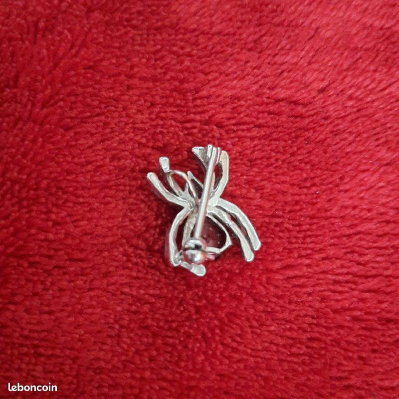 Broche pendentif araignée diamant (image 4)