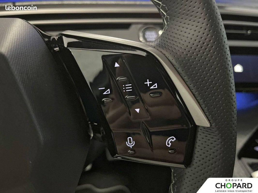 PEUGEOT 3008 Hybrid 145 e-DCS6 GT (image 20)