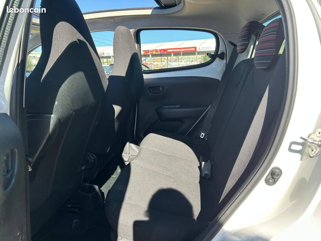 Citroën C1 VTi 68 Airscape Feel (image 12)