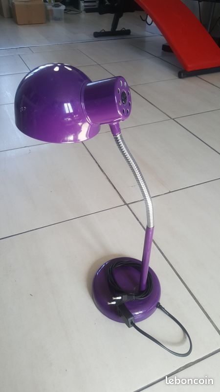 Lampe de bureau (image 1)