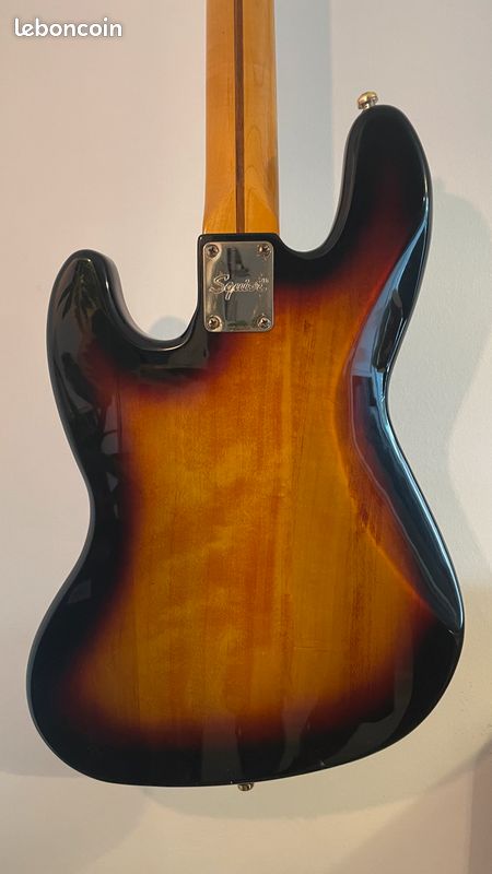 Squier Classic Vibe '70s Jazz Bass (image 4)