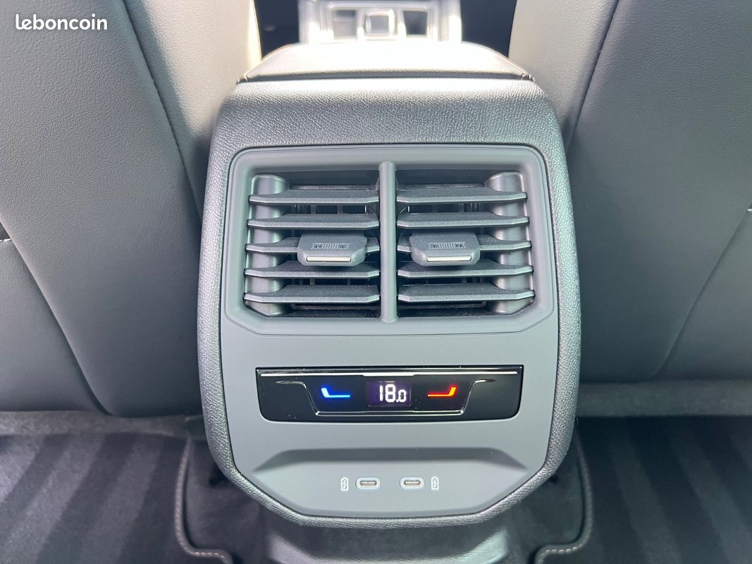 CUPRA FORMENTOR V e-HYBRID 204 Ch DSG (image 19)