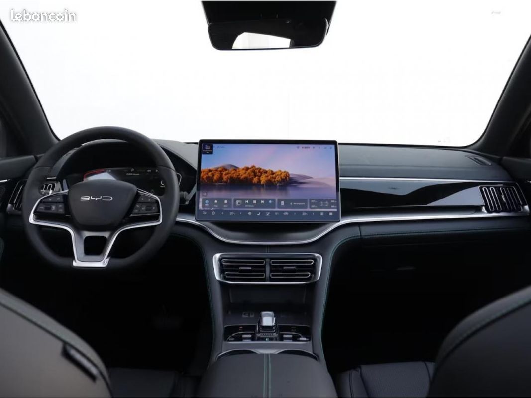 Byd seal u (2) 1.5 dm-i 218 phev boost interieur noir (image 5)