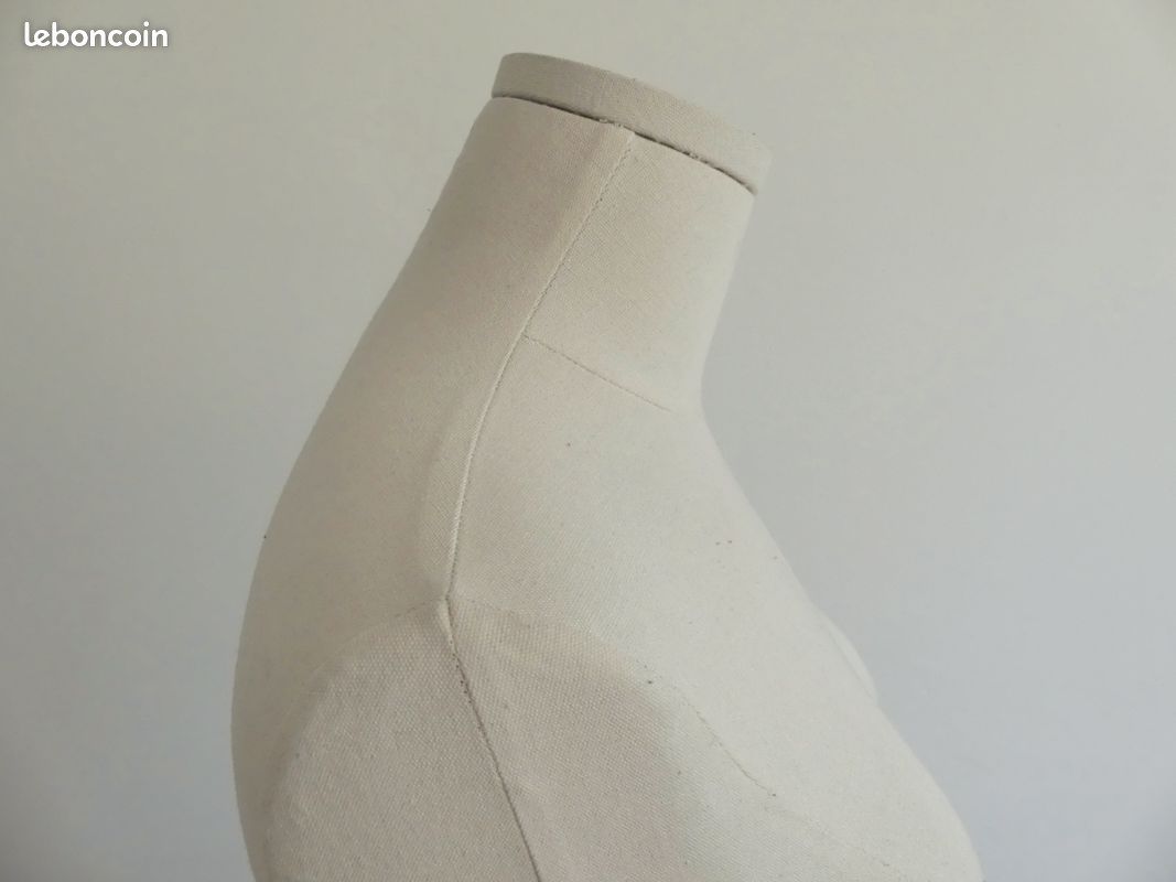 Mannequin de couture sur pied en fonte (image 12)