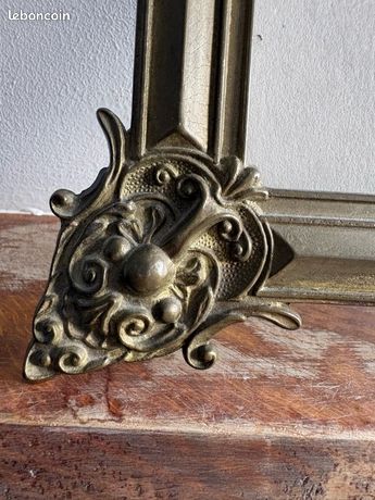 Porte Vintage Clôture Décorative En Fer Noir Orné | Vecteur Premium