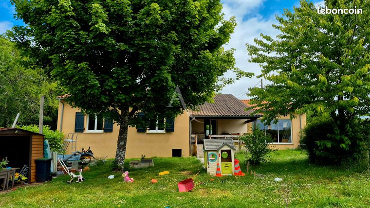Maison 8 pièces 161 m²