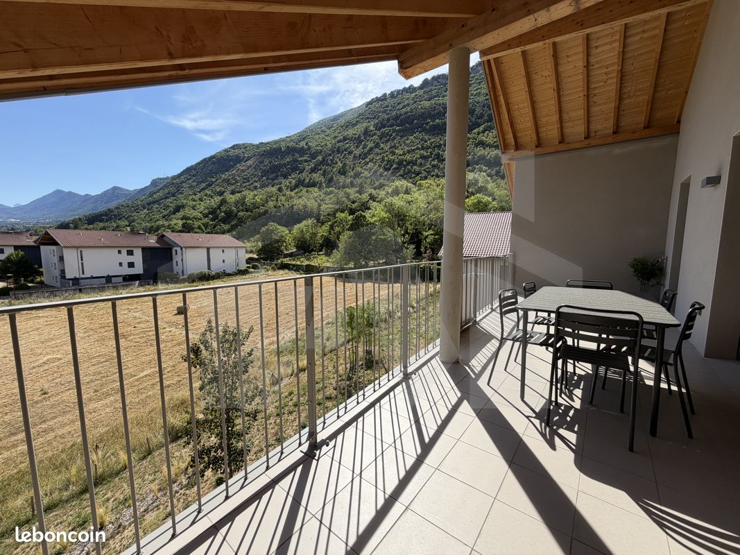 Appartement 4 pièces 111 m² · à Vif · 111 m² · 499 000 €