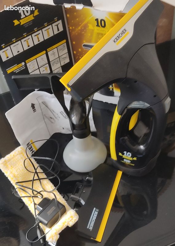 Live-vitres Karcher wv2 avec accessoires sur les photos , comme neuve utilisé une seule fois (image 2)