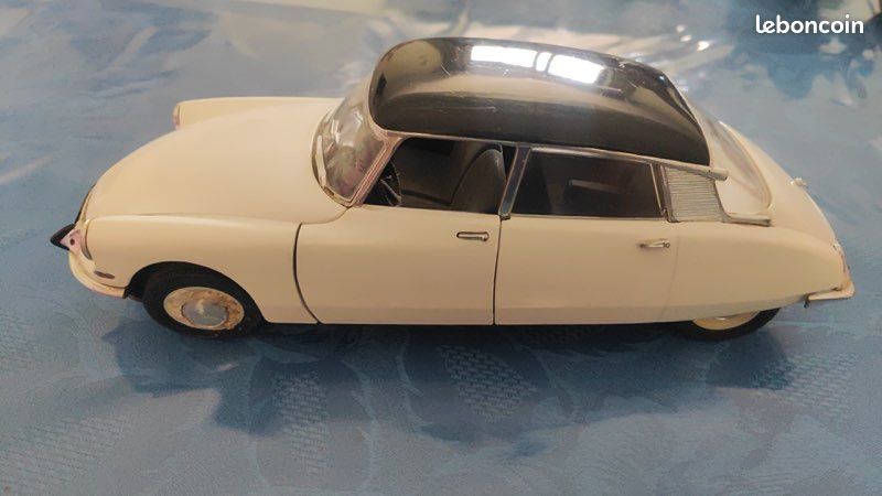 Citroën - DS19 1963 - Modèle Presse - 1/43 - Autos Miniatures