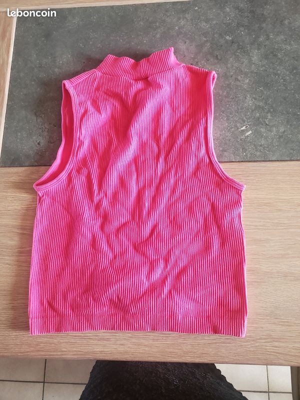 Crop top femme rose (image 2)