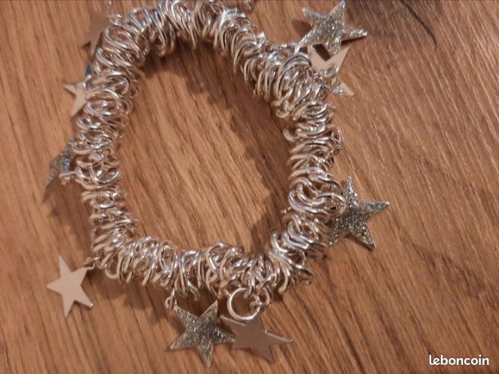Bracelet souple métallique étoile (image 2)