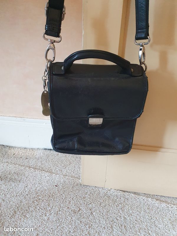 Pochettes cuir homme (image 1)