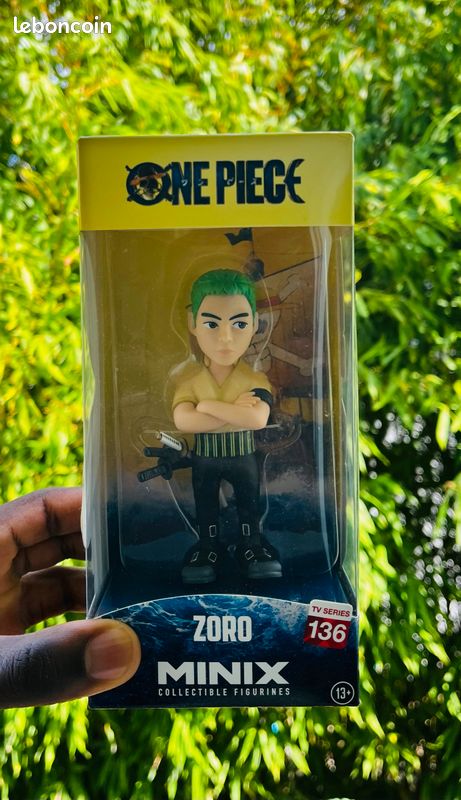 Figurine Zoro ONE PIECE (image 4)