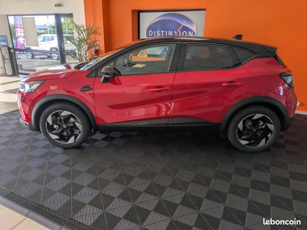 Renault Captur E-TECH FULL HYBRID 160 TECHNO (image 2)