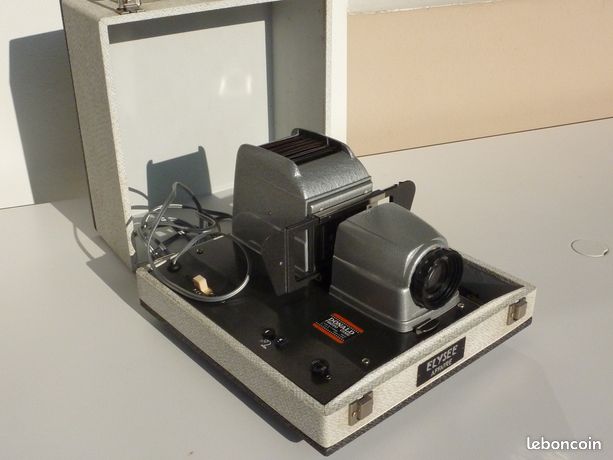 Projecteur diapositives 24x36 Bauer S1 Autofocus - Collection