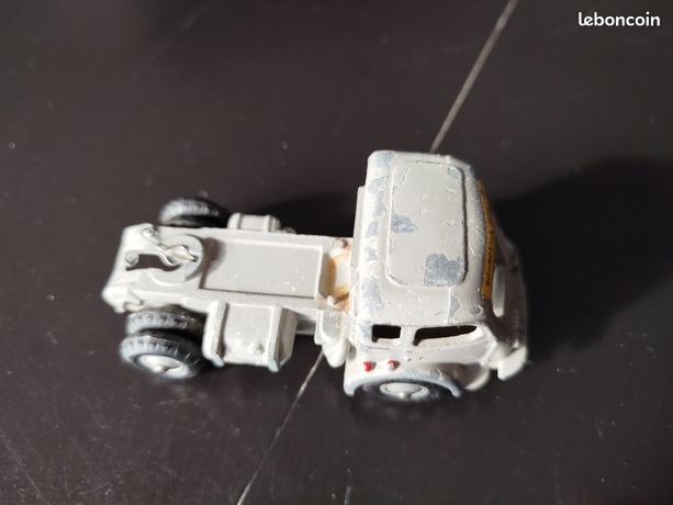 JOUET ANCIEN TÔLE CIJ RENAULT FAINEANT LAITIER