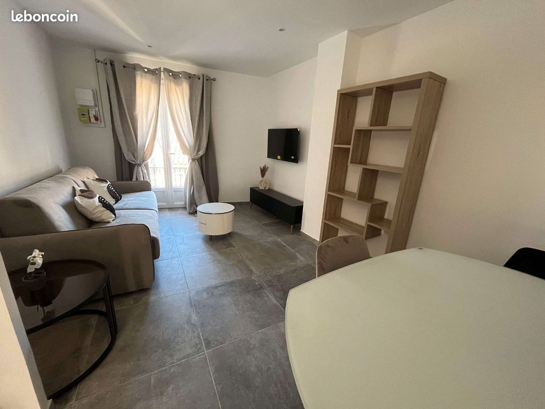 Appartement 2 pièces 45 m² · à Nîmes · 45 m² · 695 €