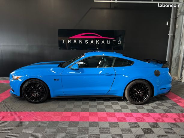 Ford Mustang Fastback 1968 – Minichamps 1/43 – Bleue – Édition Limitée 3024 Ex