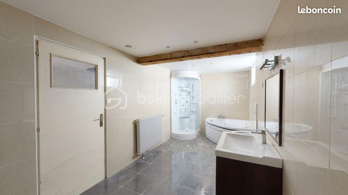 Maison 5 pièces 197 m² · à Raon-sur-Plaine · 197 m² · 87 000 €